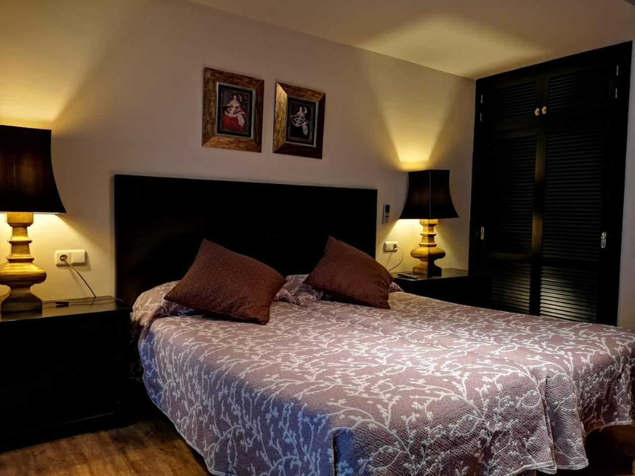 Hostal Tres Soles Nerja Exterior foto