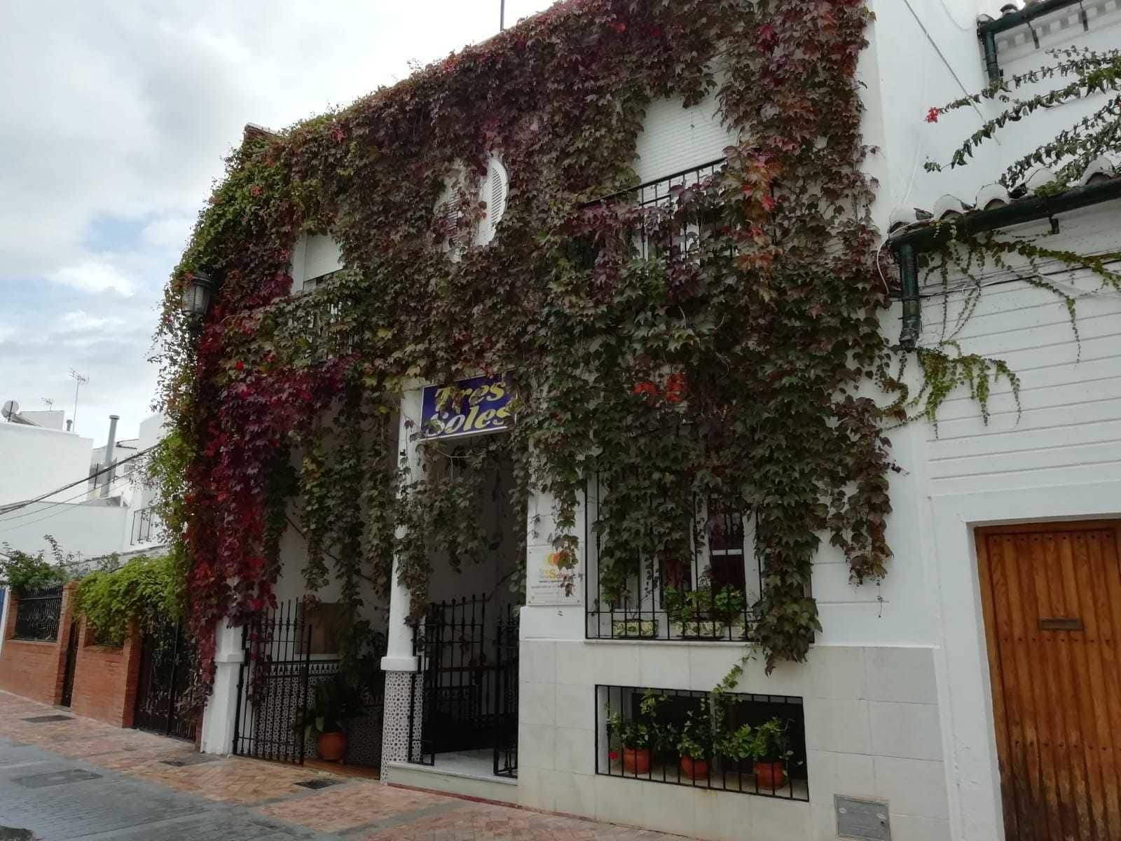 Hostal Tres Soles Nerja Exterior foto